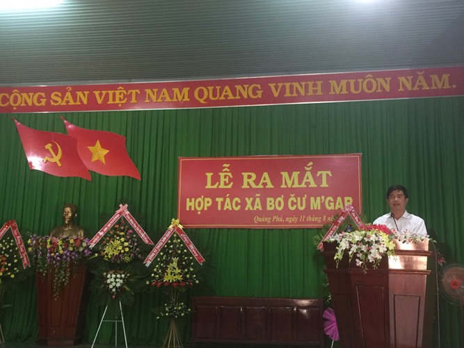 Ông Nguyễn Thiên Văn, Chủ tịch Liên minh HTX tỉnh phát biểu tại buổi Lễ