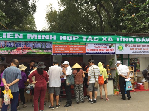 Liên minh HTX Việt Nam tổ chức Hội chợ nông sản, tiểu thủ công nghiệp